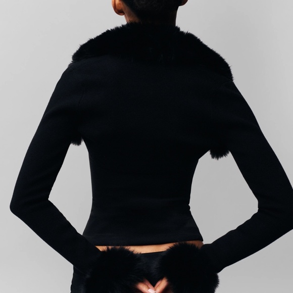 Guizio Faux Fur Knit Bolero Size Small NWT still in bag! - Picture 4 of 5